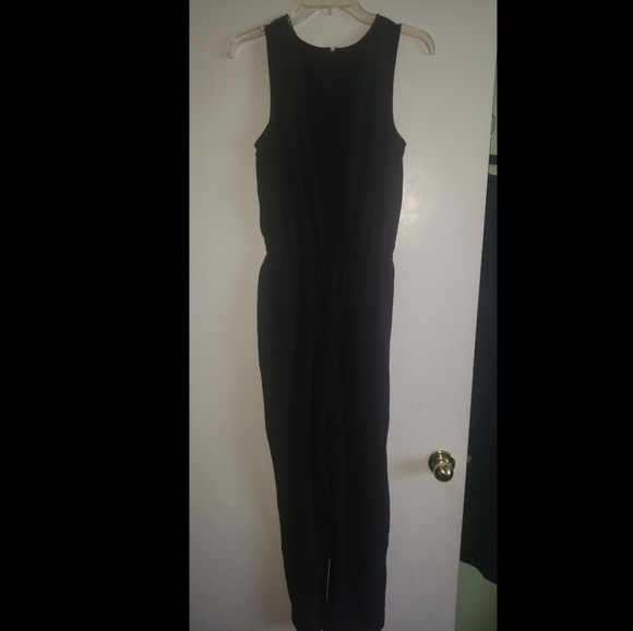 Romper - Picture 2 of 4